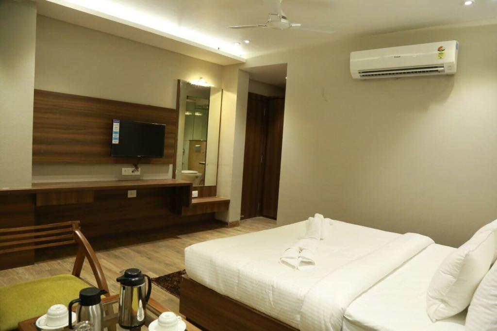 Hotel City Crown Mandsaur Exterior foto
