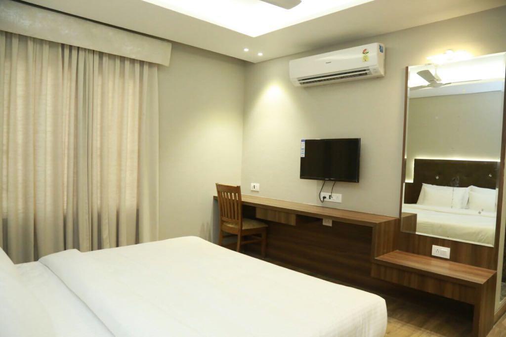 Hotel City Crown Mandsaur Exterior foto